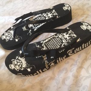 Juicy Couture flip flops